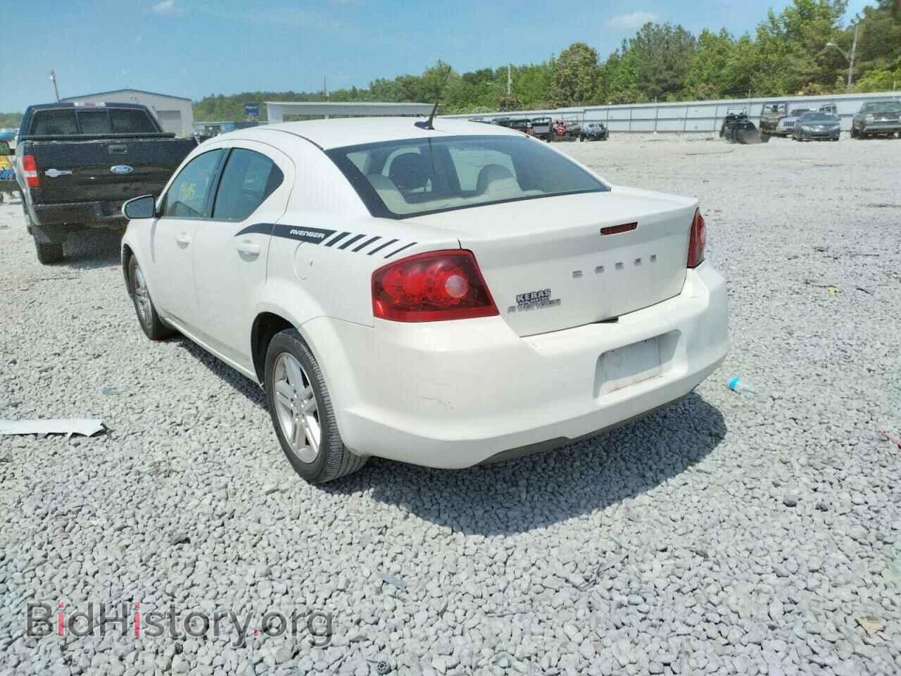 2011 DODGE AVENGER - VIN: 1B3BD1FB5BN513635 - Photo 3