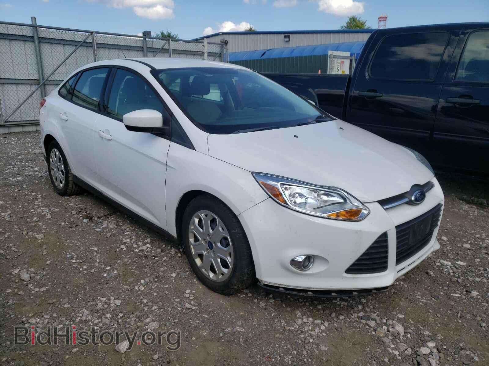 Photo 1FAHP3F25CL282802 - FORD FOCUS 2012