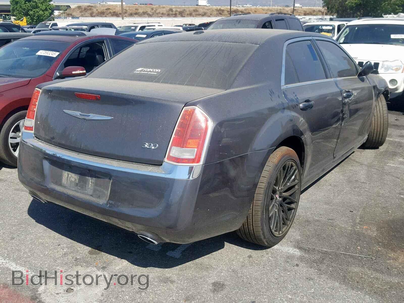 2013 CHRYSLER 300 - VIN: 2C3CCAAG5DH551410 - Фото 4