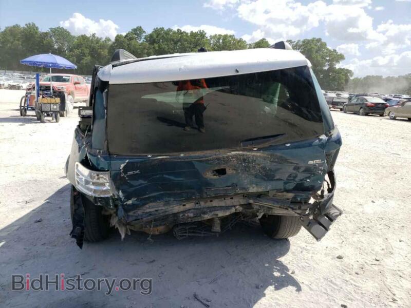 2011 Ford FLEX (VIN 2FMGK5CC6BBD16611) — photo 6 of 13