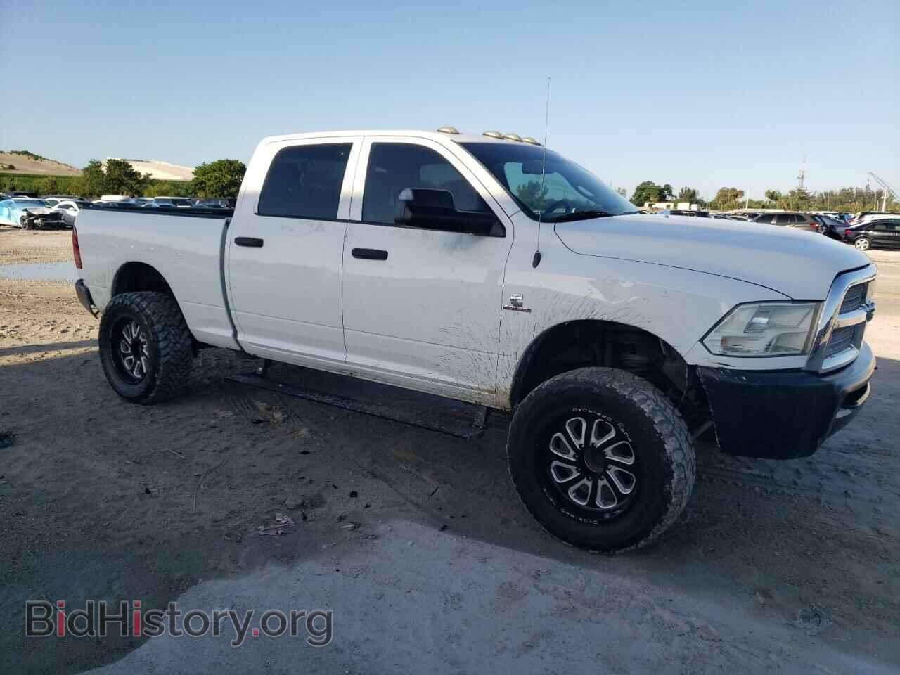 2016 RAM All Models - VIN: 3C6UR5CL4GG291660 - Photo 4