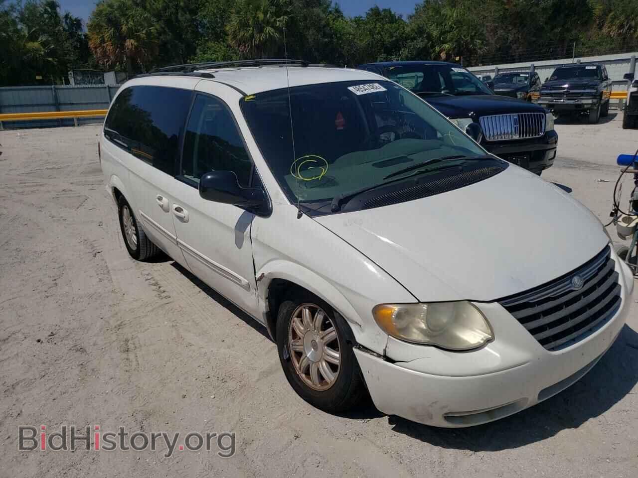 2006 CHRYSLER MINIVAN - VIN: 2A4GP54L26R910107 - Фото 9