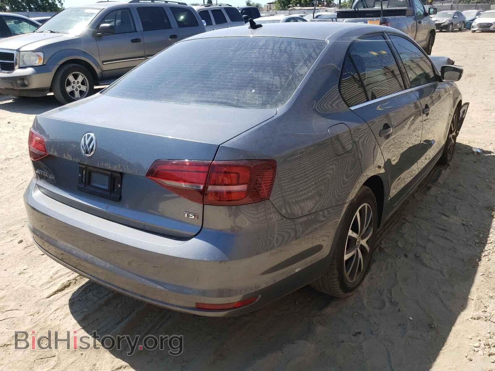 2017 VOLKSWAGEN JETTA - VIN: 3VWDB7AJ9HM260138 - Фото 4