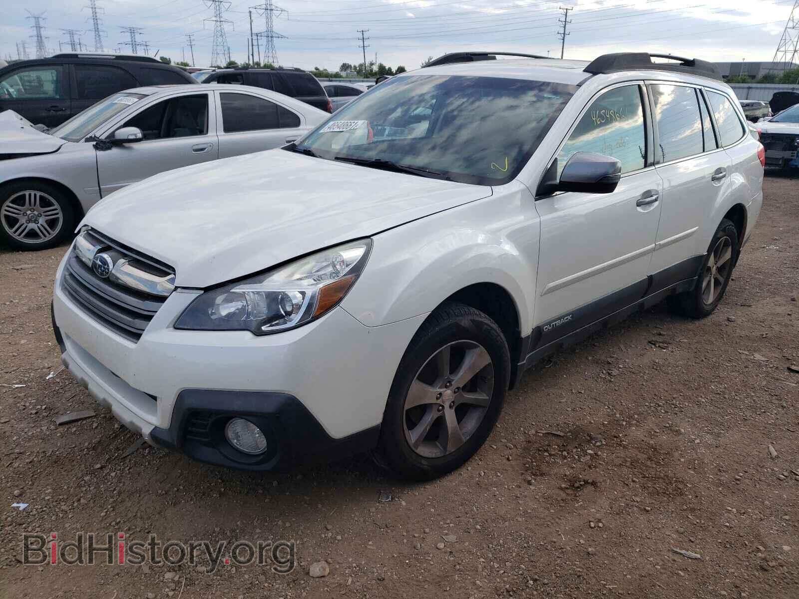 2014 SUBARU OUTBACK - VIN: 4S4BRCPC2E3232343 - Фото 2
