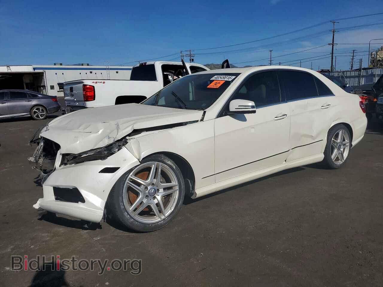 Photo WDDHF5KB6DA746424 - MERCEDES-BENZ E-CLASS 2013
