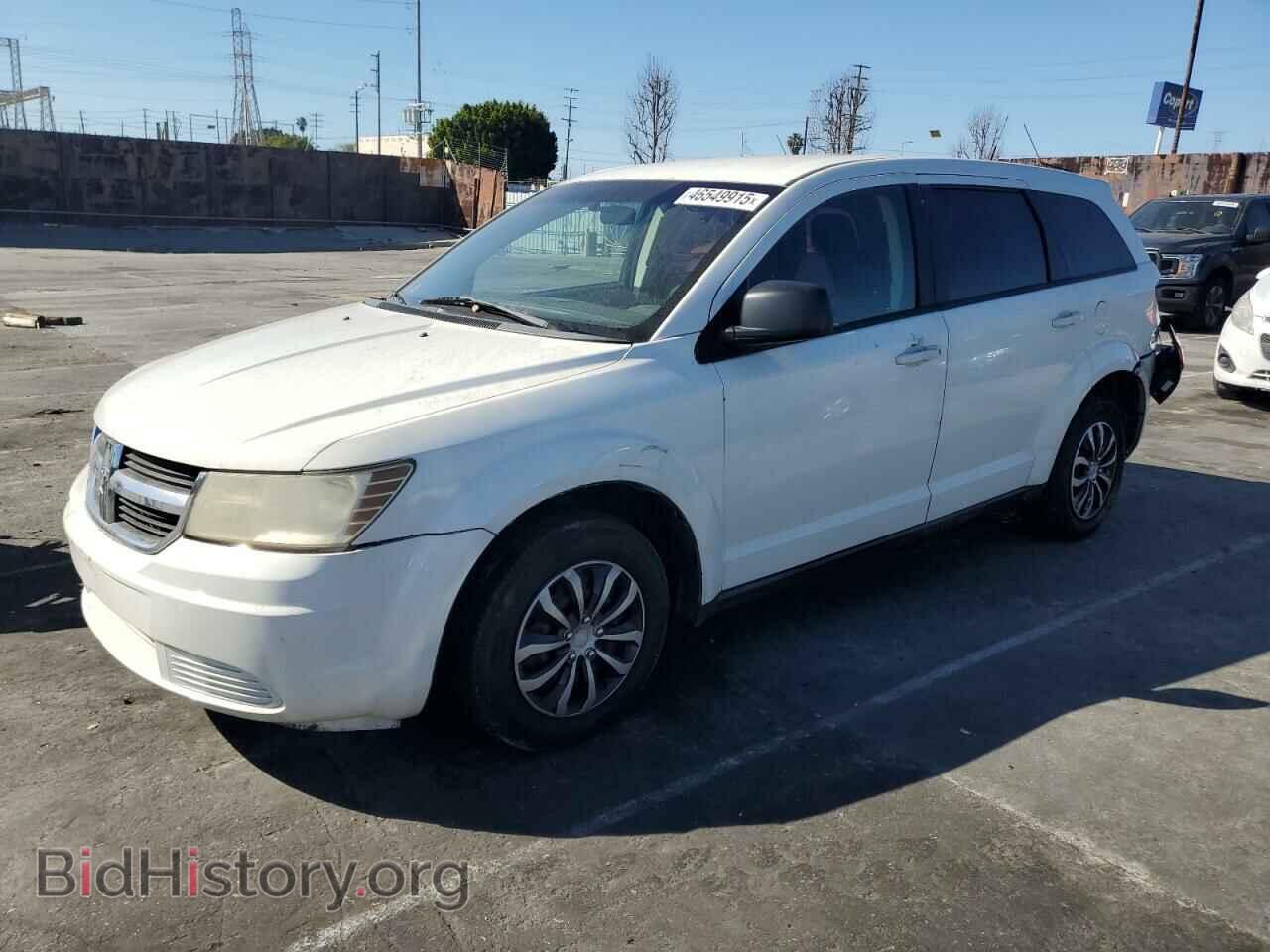 Фотография 3D4PG4FBXAT155737 - DODGE JOURNEY 2010