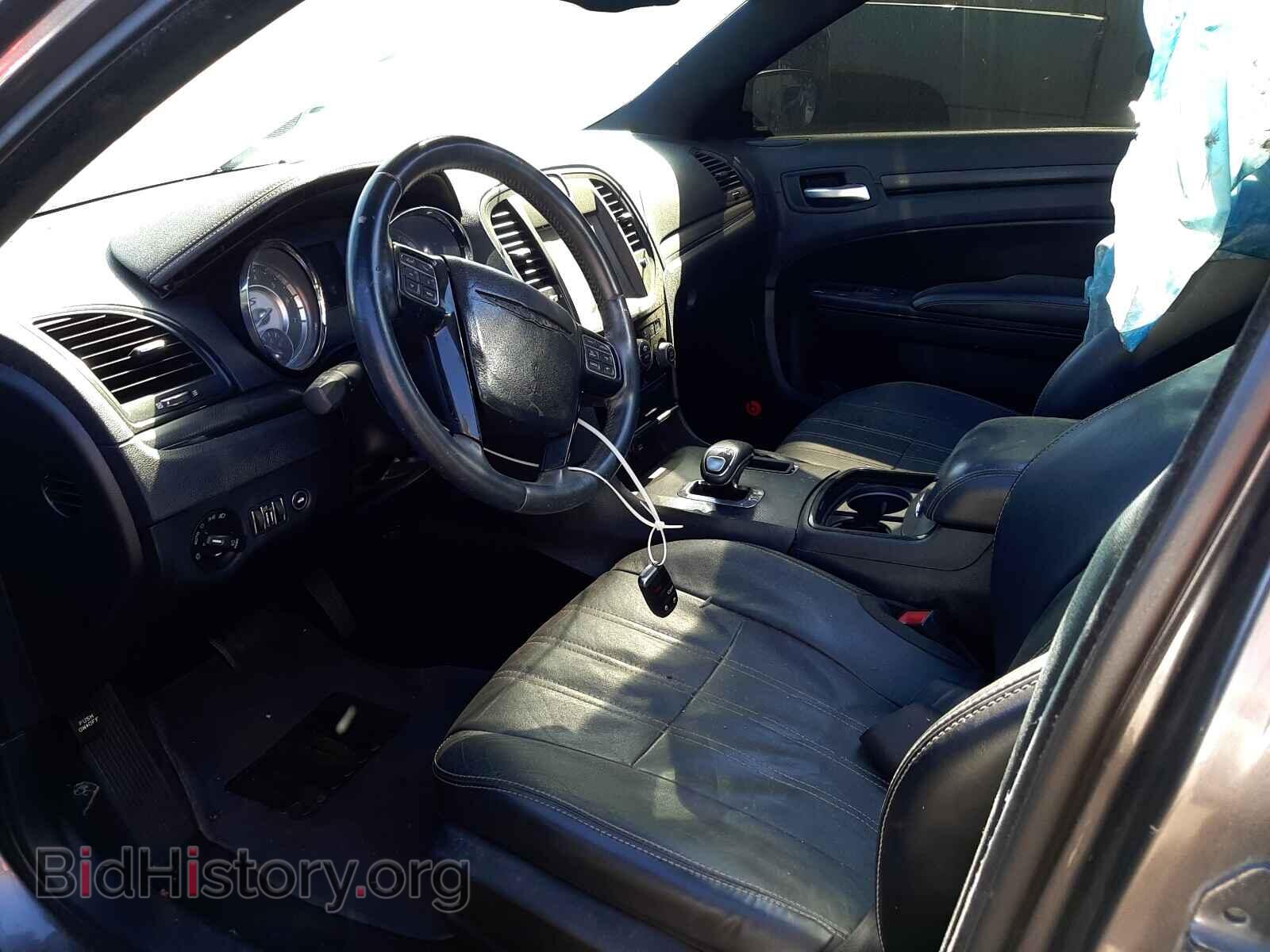 2014 CHRYSLER 300 - VIN: 2C3CCABG8EH378885 - Фото 5