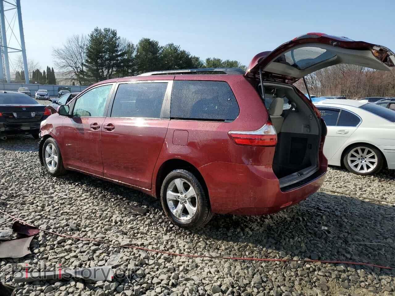 2017 TOYOTA All Models - VIN: 5TDKZ3DC2HS812414 - Фото 2