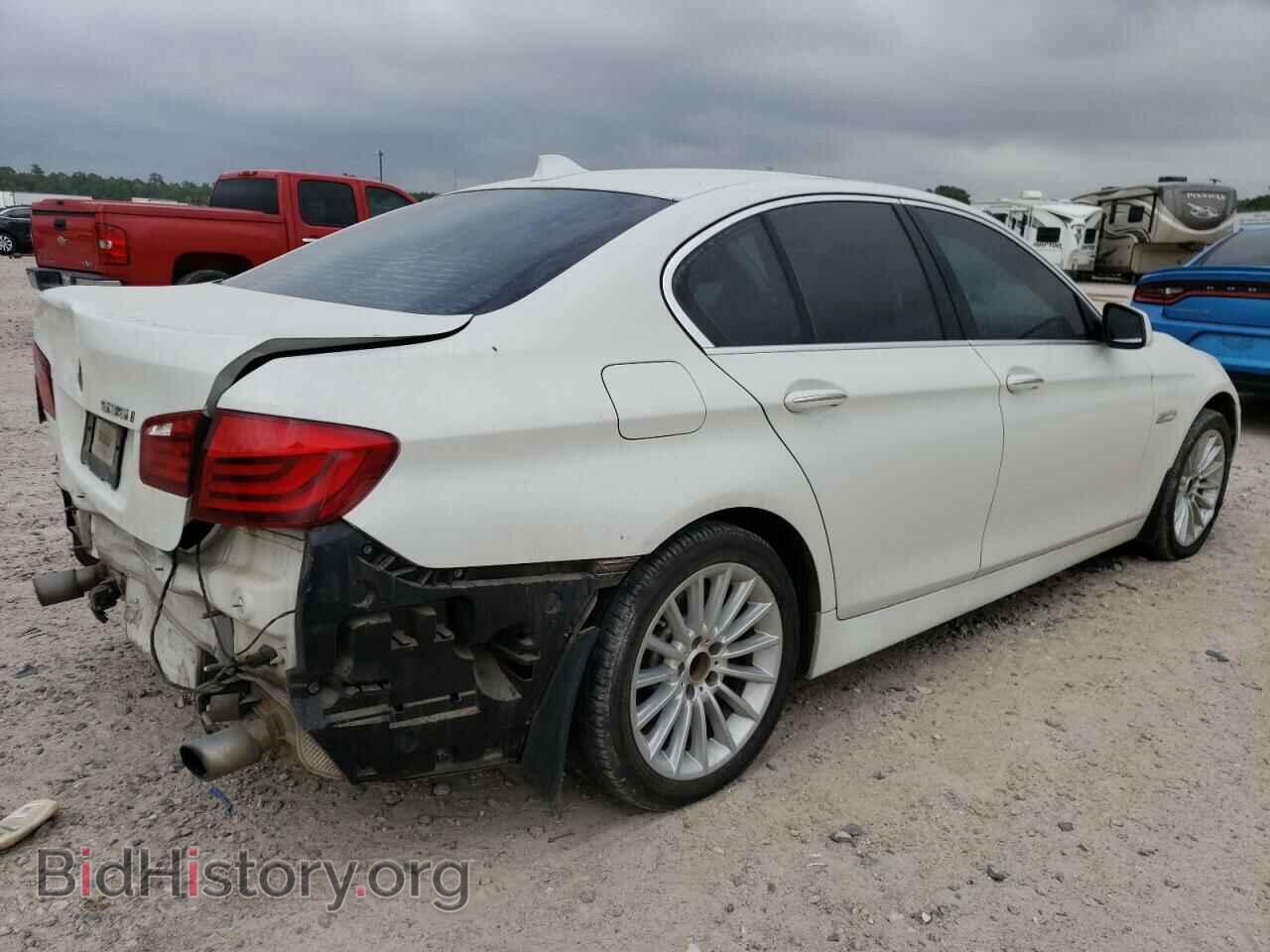 2011 BMW 5 SERIES - VIN: WBAFR7C58BC607357 - Фото 3