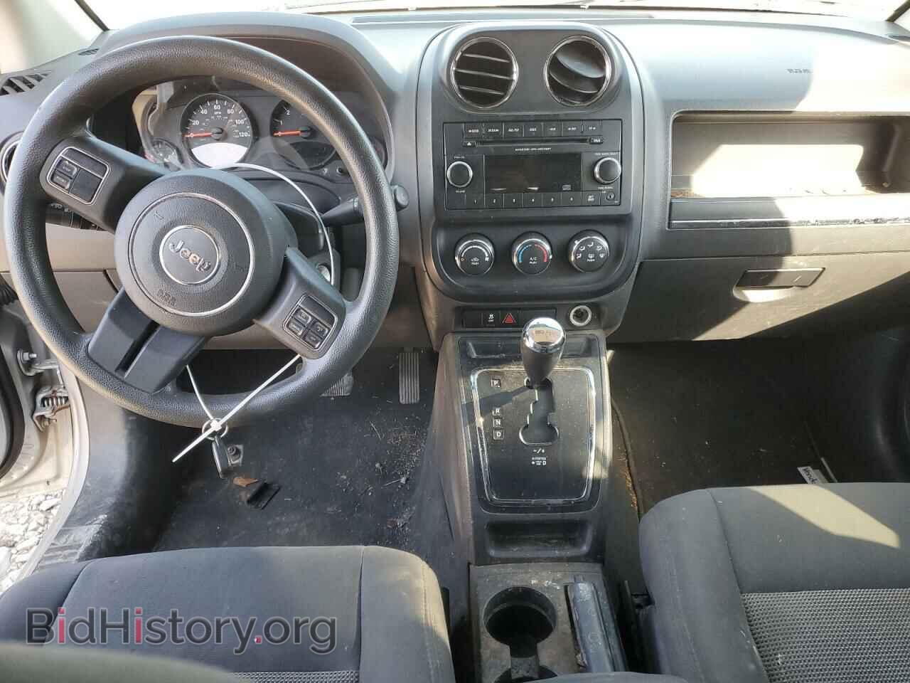 2012 JEEP COMPASS - VIN: 1C4NJDBB1CD512890 - Фото 8