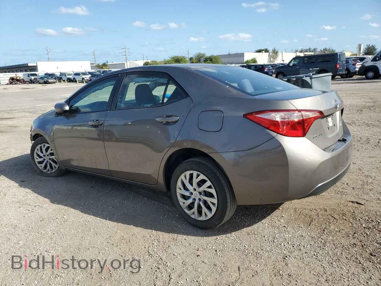 2017 TOYOTA COROLLA - VIN: 5YFBURHE2HP667977 - Photo 2