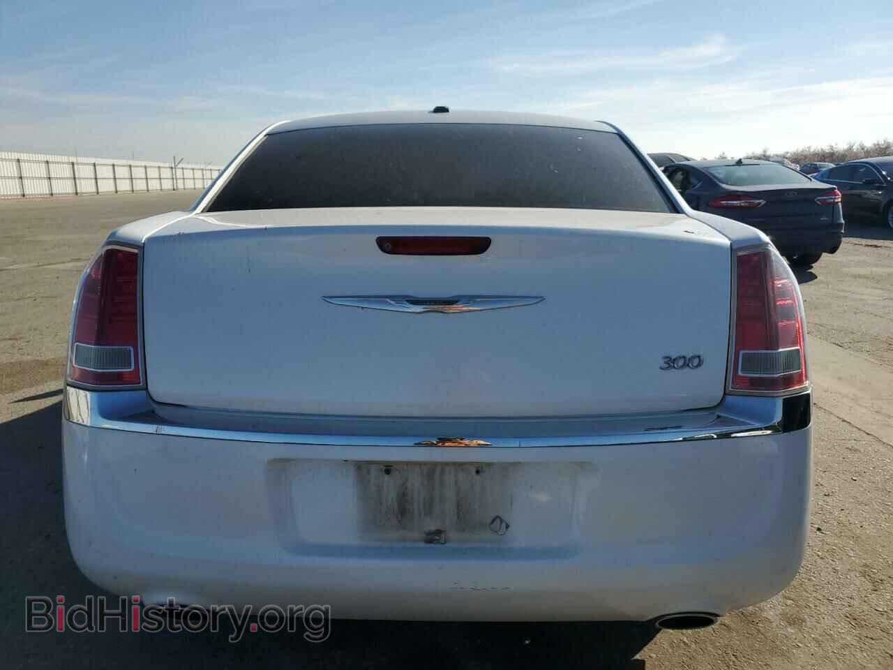 2013 CHRYSLER 300 - VIN: 2C3CCAAGXDH615313 - Фото 6