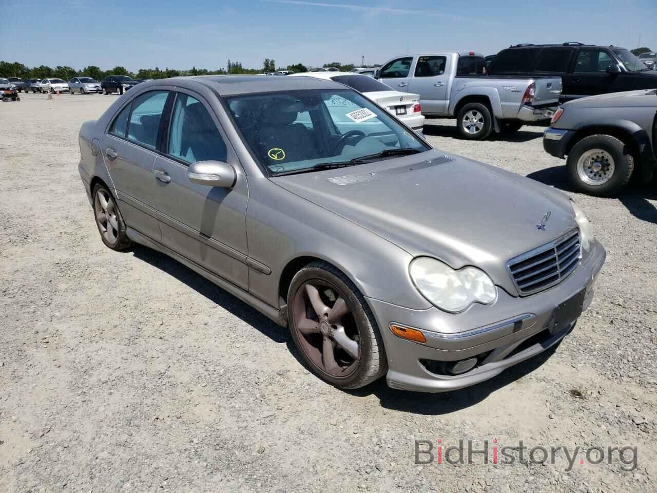 Photo WDBRF52H66E022519 - MERCEDES-BENZ C-CLASS 2006