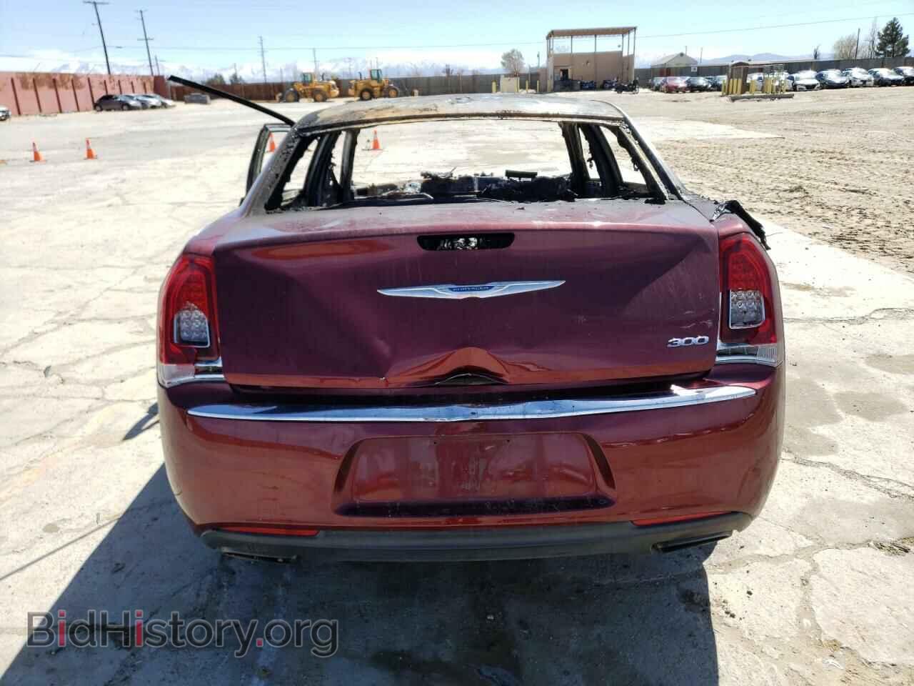 2017 CHRYSLER 300 - VIN: 2C3CCAAG8HH512011 - Фото 6