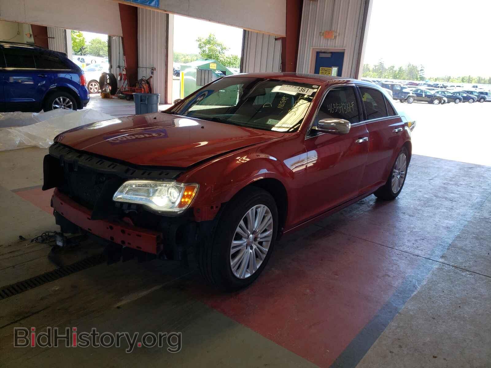 2011 CHRYSLER 300 - VIN: 2C3CA6CTXBH537755 - Фото 2