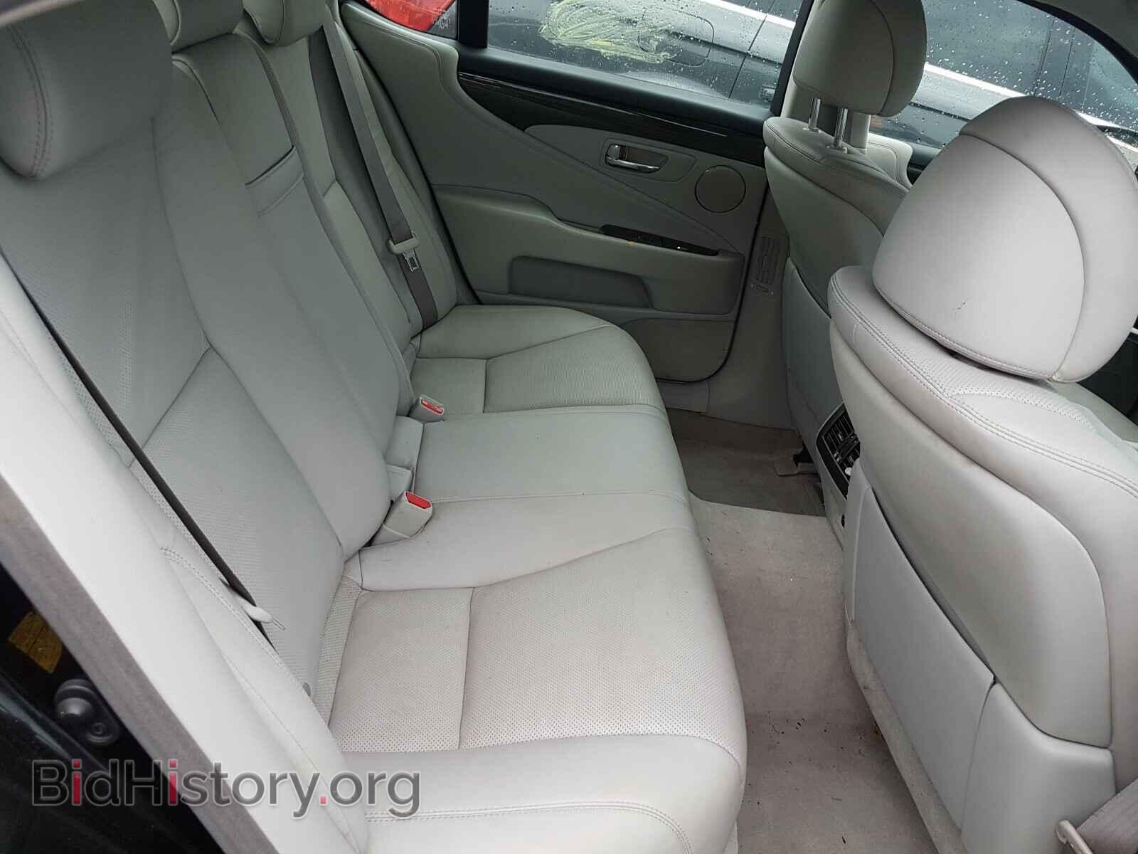 2011 LEXUS LS460 - VIN: JTHBL5EF6B5106483 - Photo 6