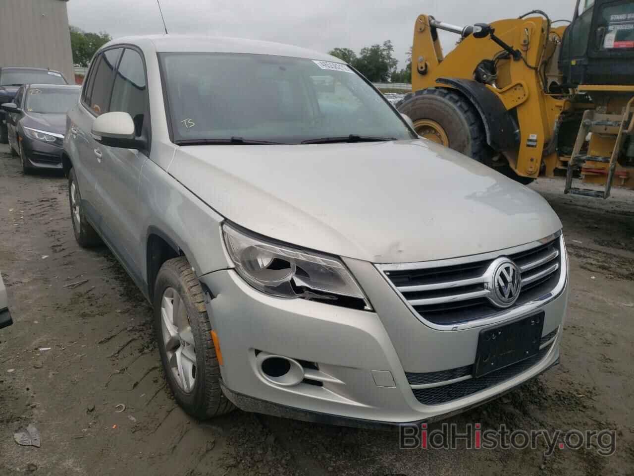 Фотография WVGAV7AX7BW539446 - VOLKSWAGEN TIGUAN 2011