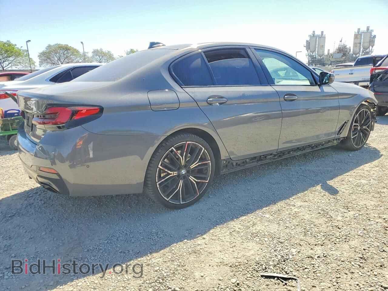 2021 BMW 5 SERIES - VIN: WBA53BH08MCG64113 - Фото 3