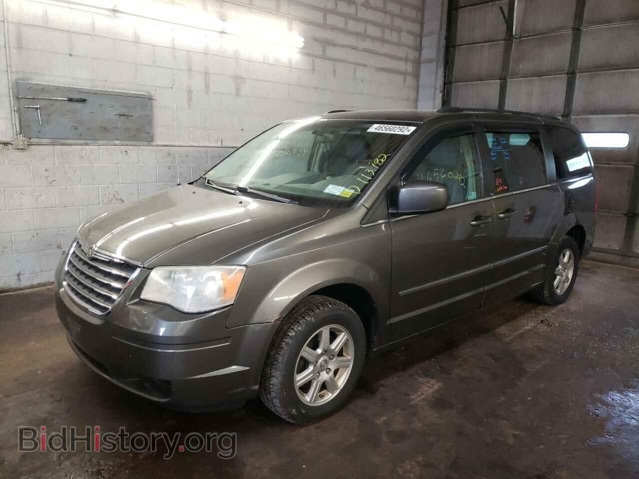 2010 CHRYSLER MINIVAN - VIN: 2A4RR5D18AR448985 - Фото 2