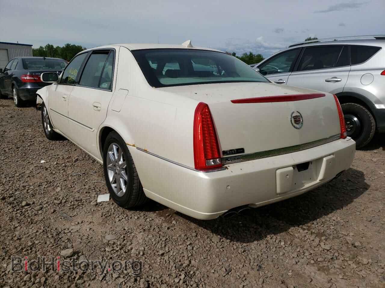 2011 CADILLAC DTS - VIN: 1G6KD5E65BU100388 - Фото 3