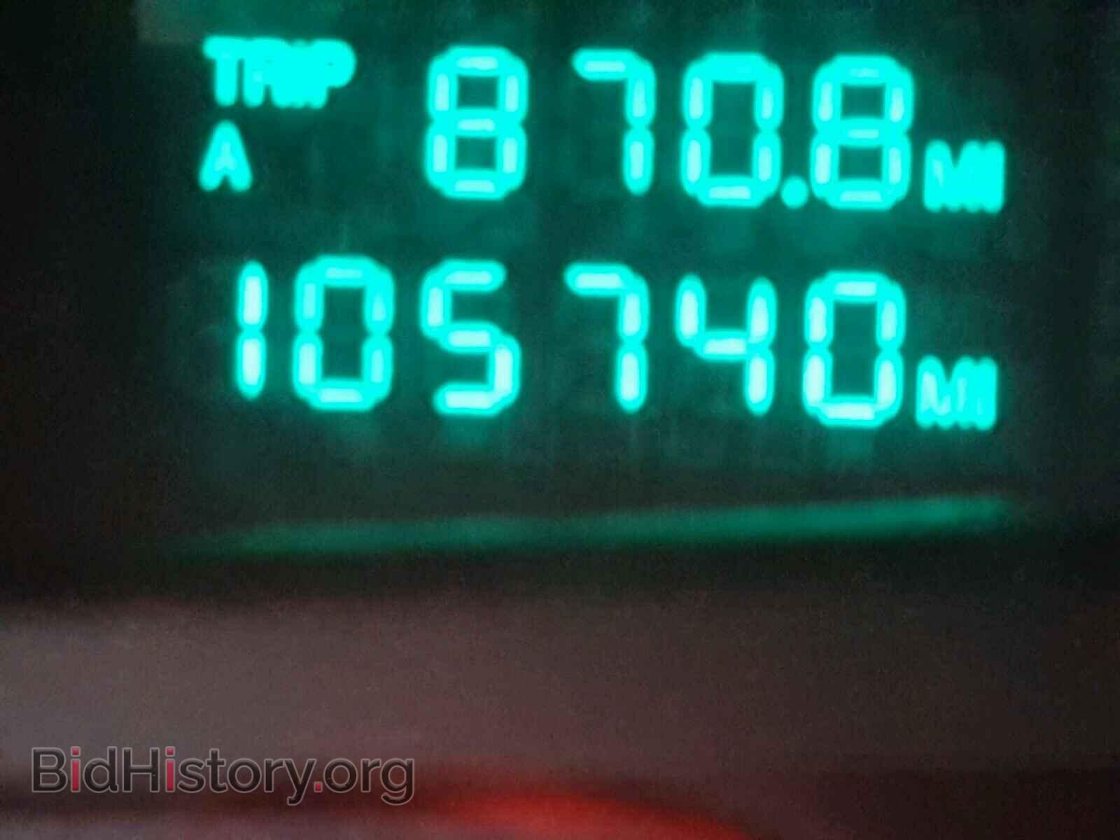 2002 CADILLAC DEVILLE - VIN: 1G6KD54Y42U191057 - Фото 8