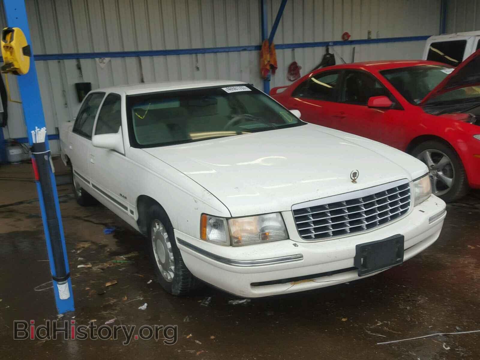 Photo 1G6KD54Y6WU713063 - CADILLAC DEVILLE 1998