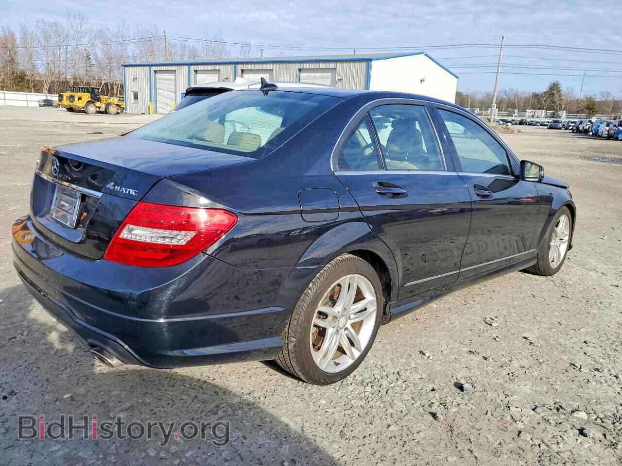 2012 MERCEDES-BENZ C-CLASS - VIN: WDDGF8BB4CR228860 - Фото 3