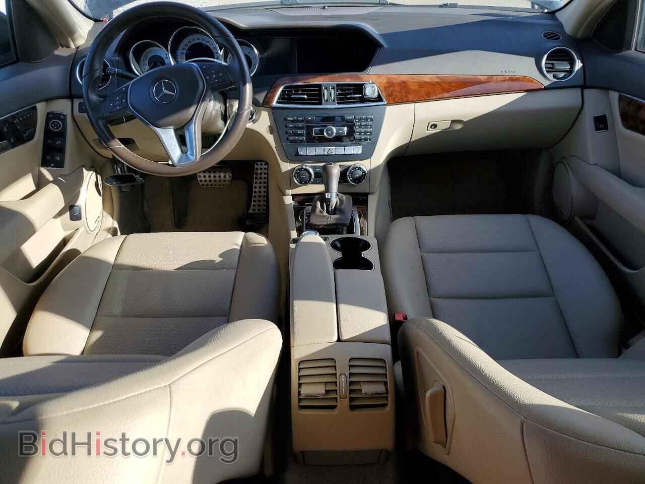 2012 MERCEDES-BENZ C-CLASS - VIN: WDDGF8BB4CR228860 - Фото 8