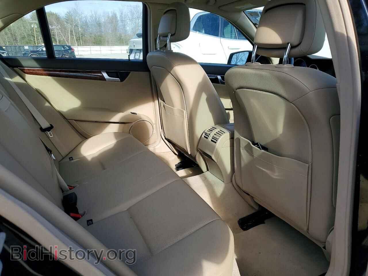 2012 MERCEDES-BENZ C-CLASS - VIN: WDDGF8BB4CR228860 - Фото 10