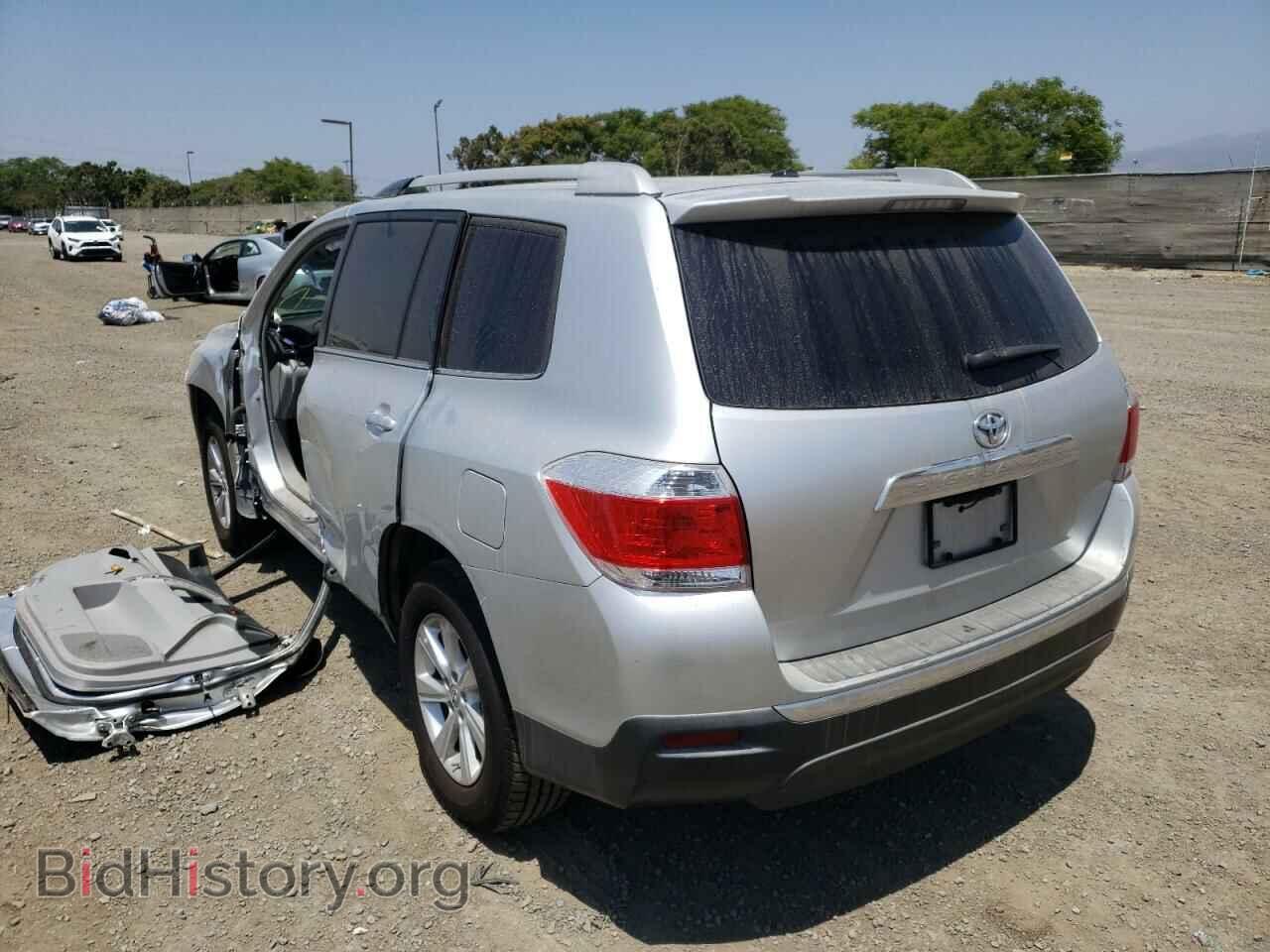 2012 TOYOTA HIGHLANDER - VIN: 5TDZA3EH3CS021821 - Фото 3
