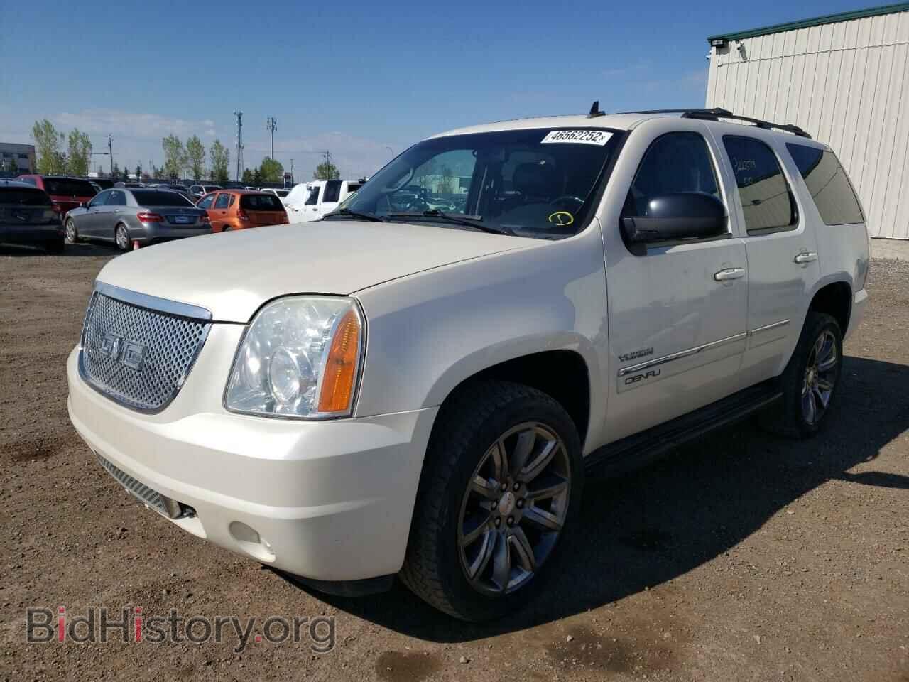 2011 GMC YUKON - VIN: 1GKS2CE01BR346512 - Фото 2