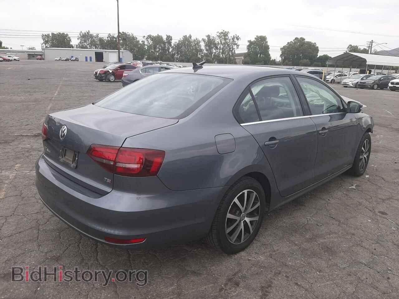 2017 VOLKSWAGEN JETTA - VIN: 3VWDB7AJ9HM221078 - Фото 4