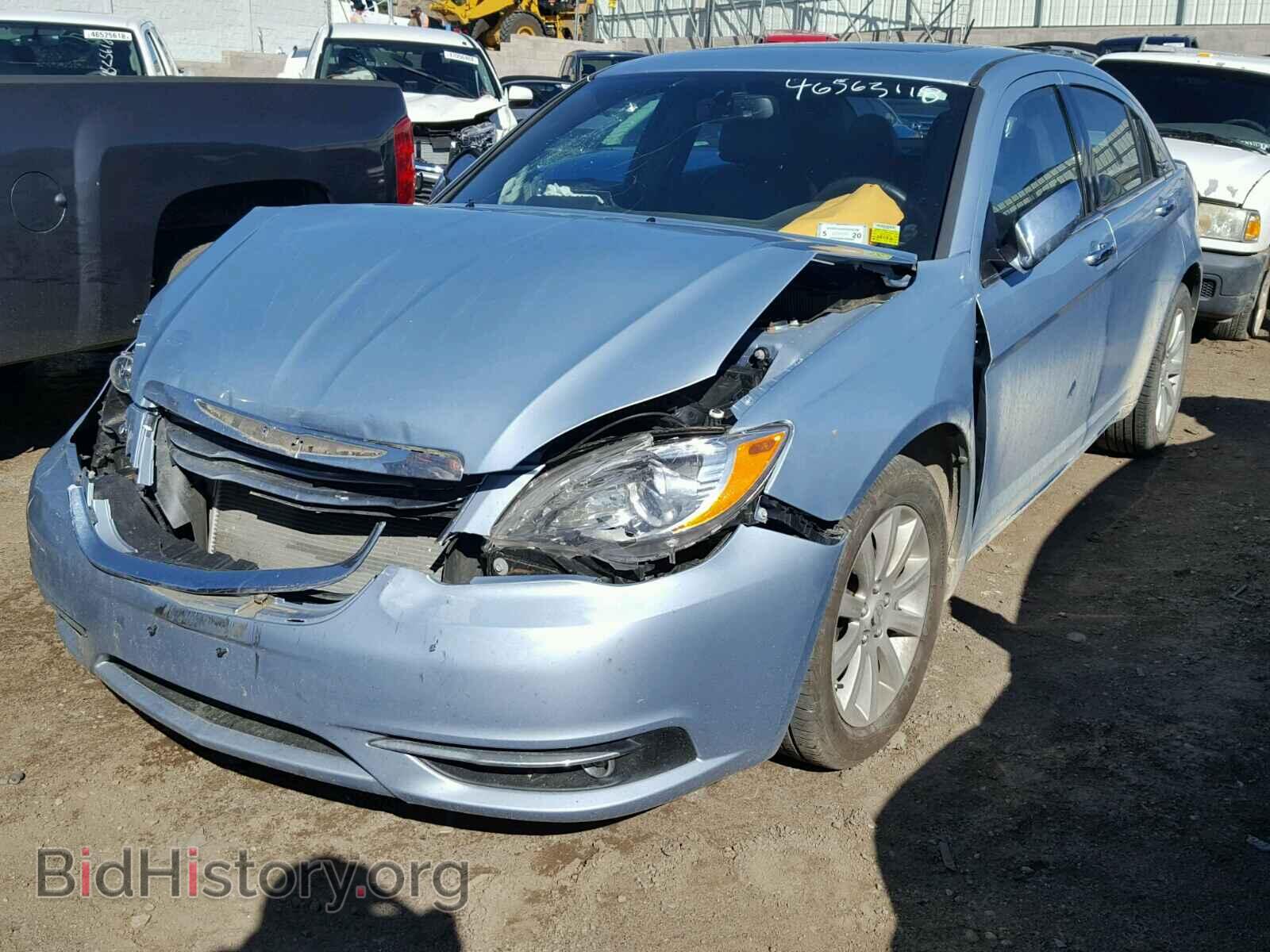 2013 CHRYSLER 200 - VIN: 1C3CCBCG0DN684814 - Фото 2