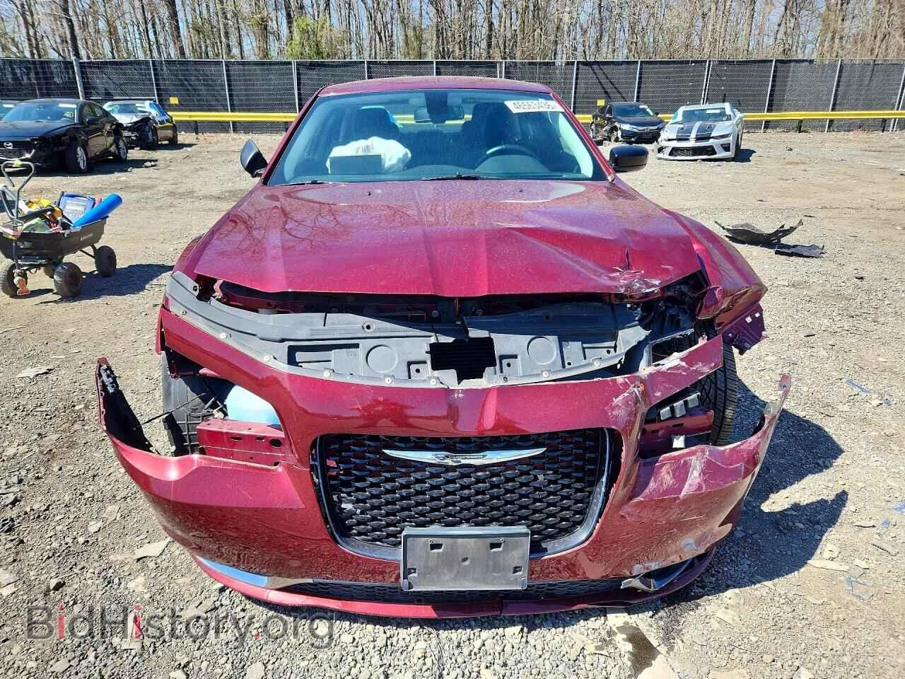 2018 CHRYSLER 300 - VIN: 2C3CCAAG4JH264801 - Фото 5