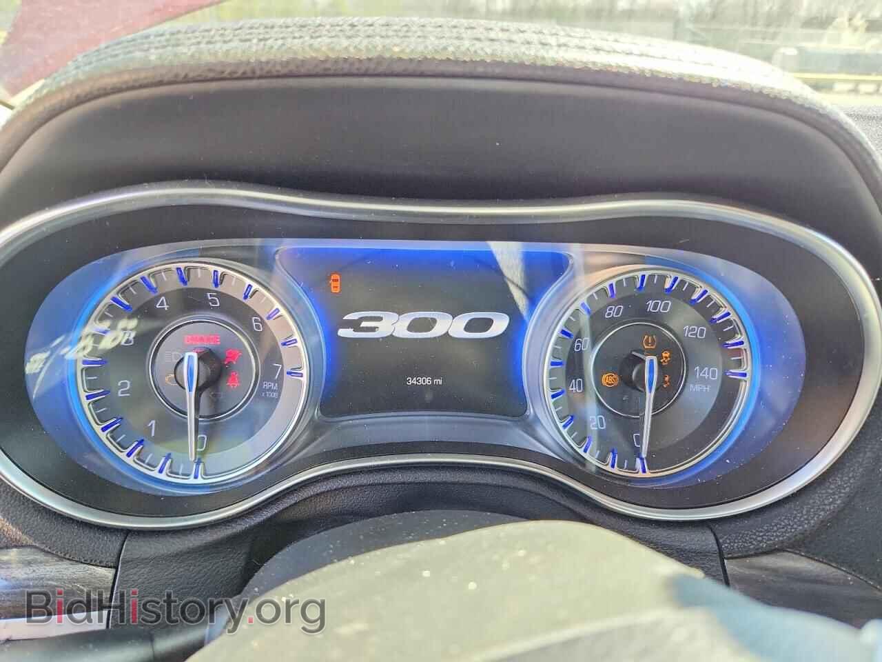 2018 CHRYSLER 300 - VIN: 2C3CCAAG4JH264801 - Фото 9