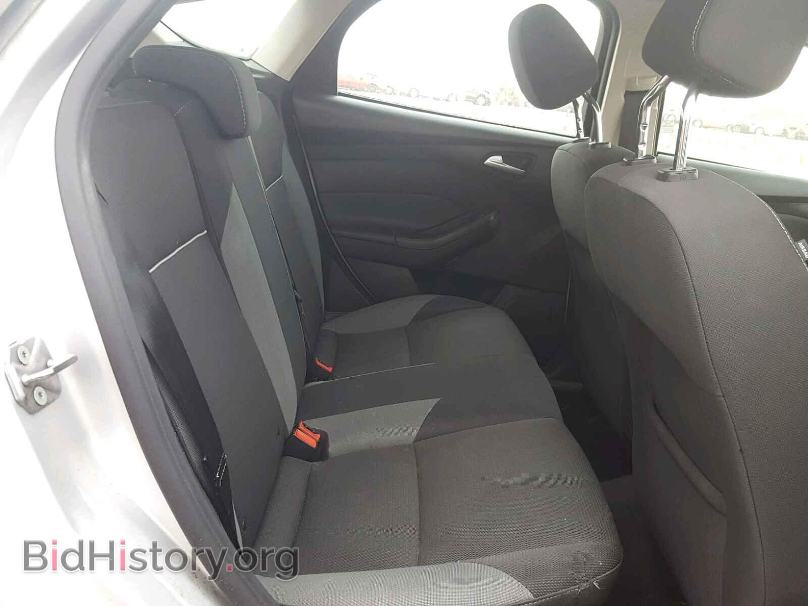 2012 Ford FOCUS (VIN 1FAHP3K23CL336734) — фото 6 из 10