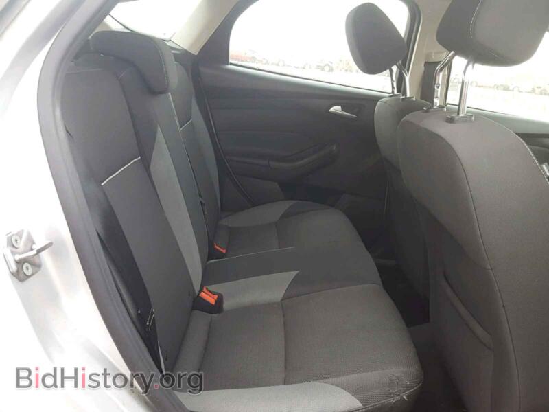 2012 Ford FOCUS (VIN 1FAHP3K23CL336734) — фото 6 из 10
