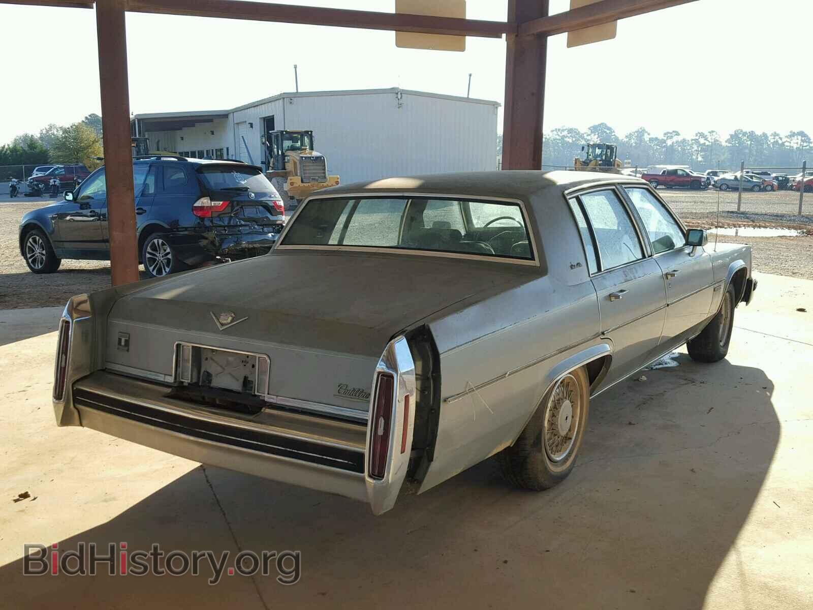 1983 CADILLAC DEVILLE - VIN: 1G6AD6980D9214334 - Фото 4
