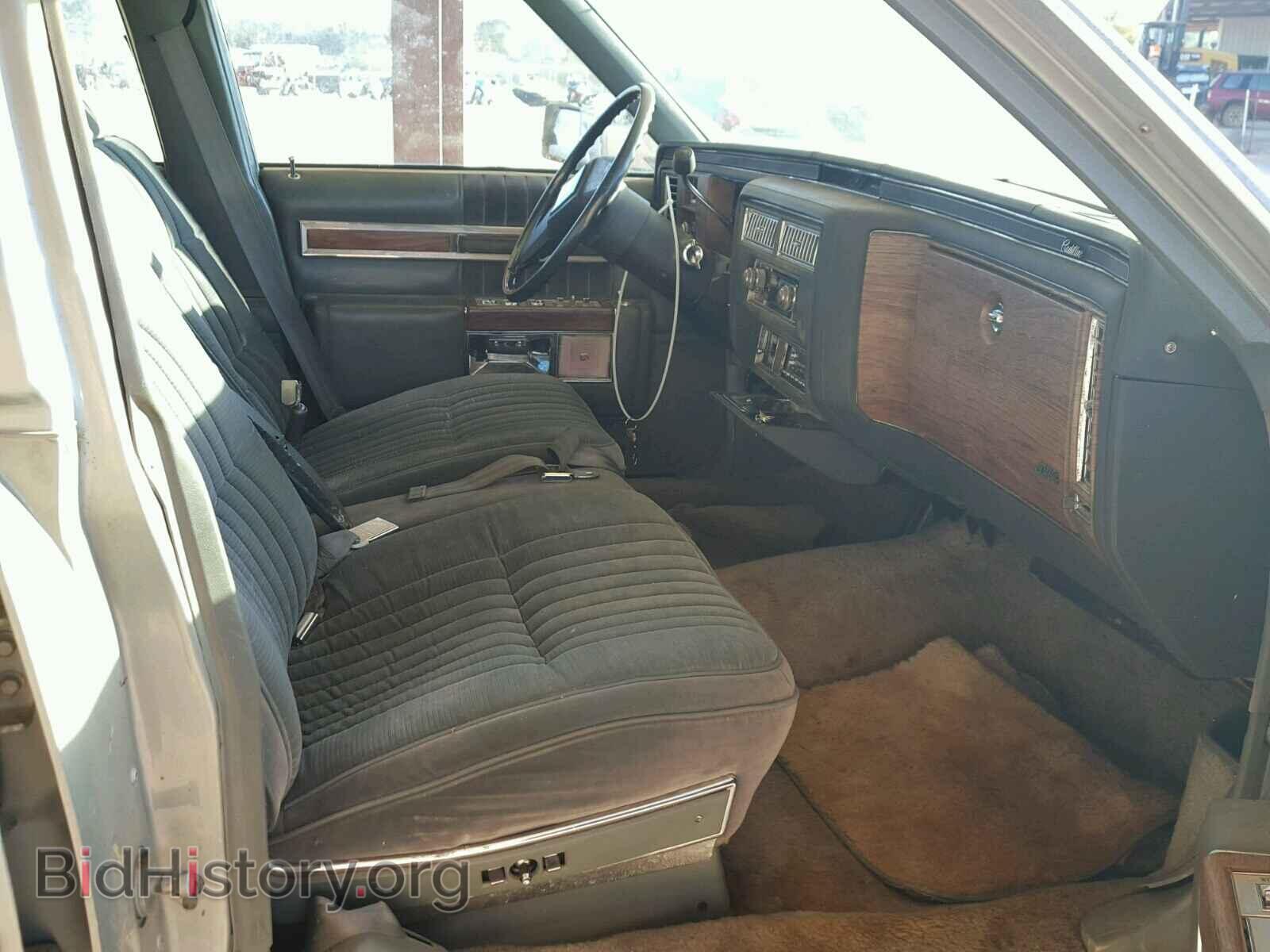 1983 CADILLAC DEVILLE - VIN: 1G6AD6980D9214334 - Фото 5