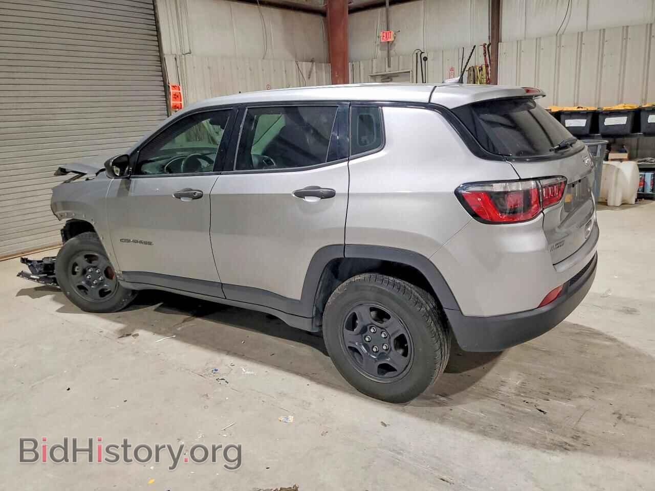 2019 JEEP COMPASS - VIN: 3C4NJDABXKT770772 - Фото 2
