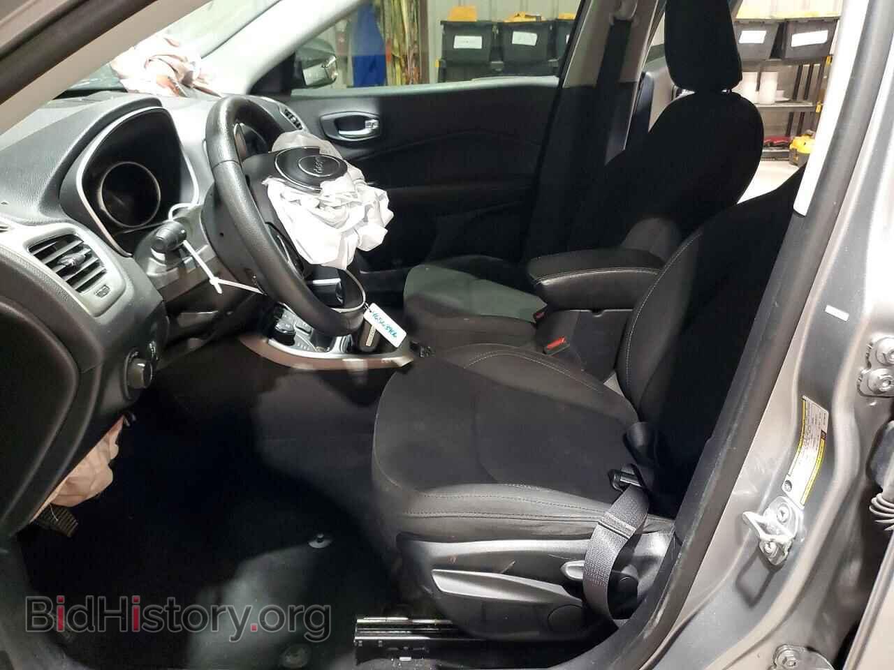 2019 JEEP COMPASS - VIN: 3C4NJDABXKT770772 - Фото 7