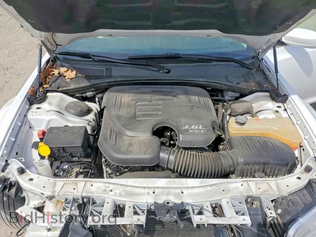 2015 CHRYSLER 300 - VIN: 2C3CCAAG8FH792493 - Фото 11