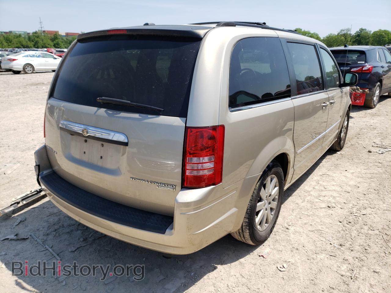 2009 CHRYSLER MINIVAN - VIN: 2A8HR54159R652651 - Фото 4