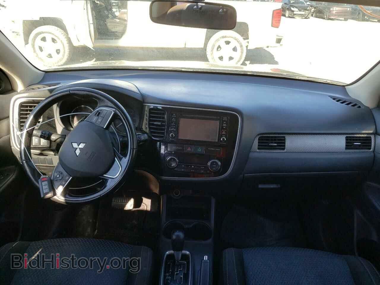 2016 MITSUBISHI OUTLANDER - VIN: JA4AD3A34GZ042738 - Фото 8