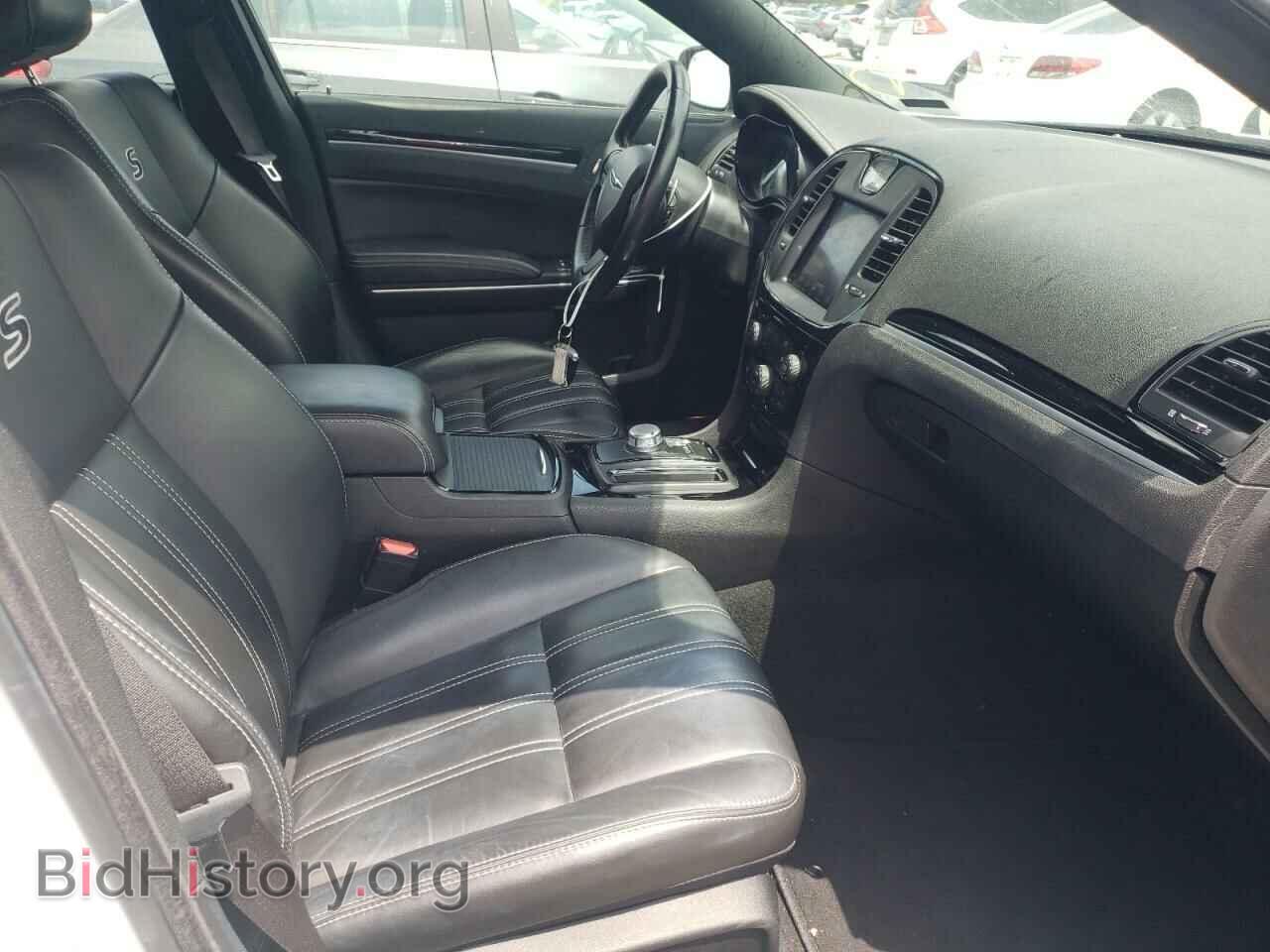 2019 CHRYSLER 300 - VIN: 2C3CCABGXKH618076 - Фото 5