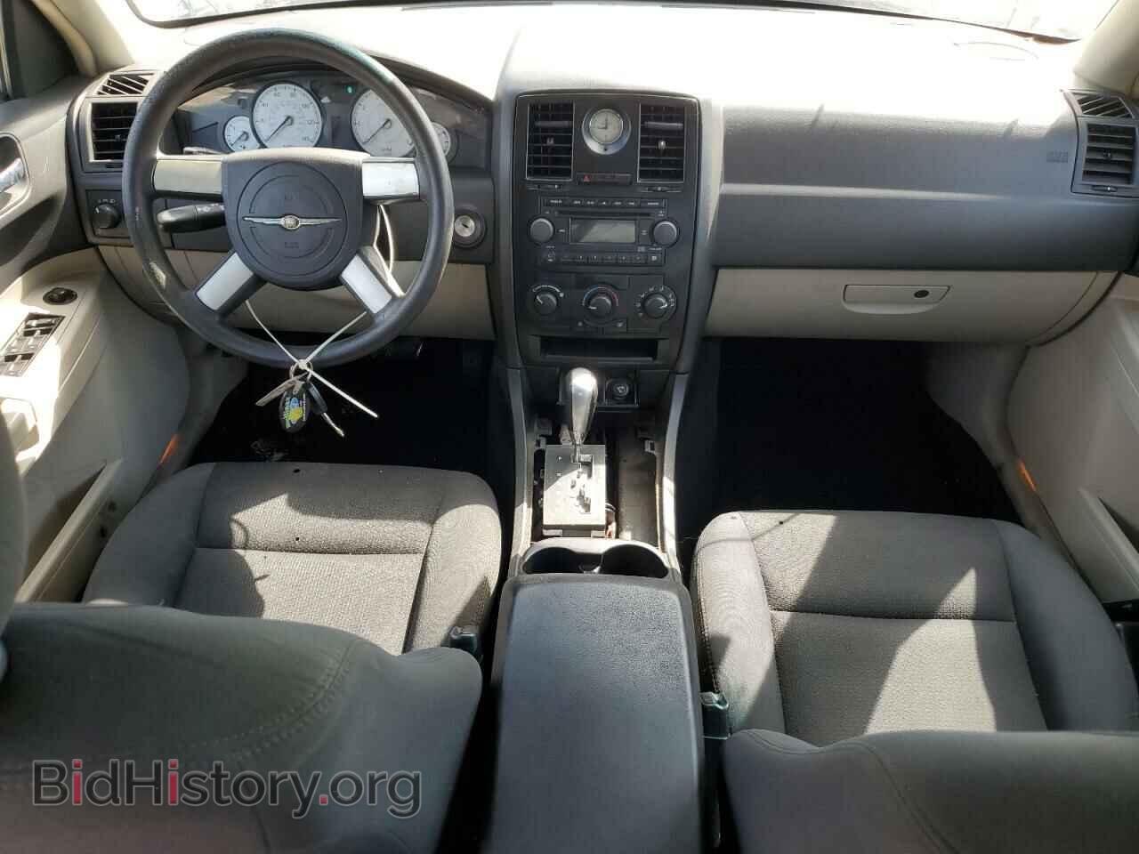 2006 CHRYSLER 300 - VIN: 2C3KA43R36H249280 - Фото 8