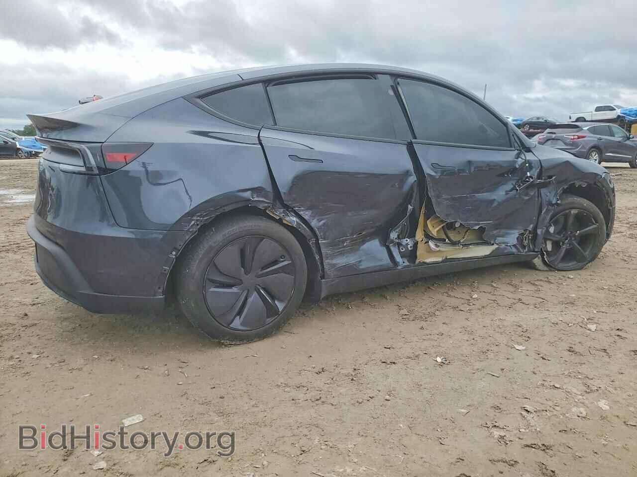 2026 TESLA MODEL Y - VIN: 7SAYGDED7TA443009 - Фото 3