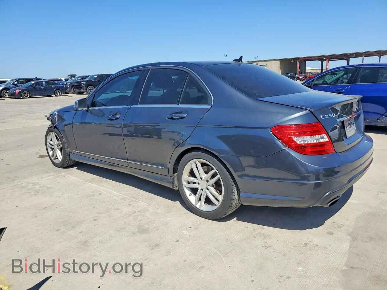 2014 MERCEDES-BENZ C-CLASS - VIN: WDDGF4HB3EA949091 - Фото 2