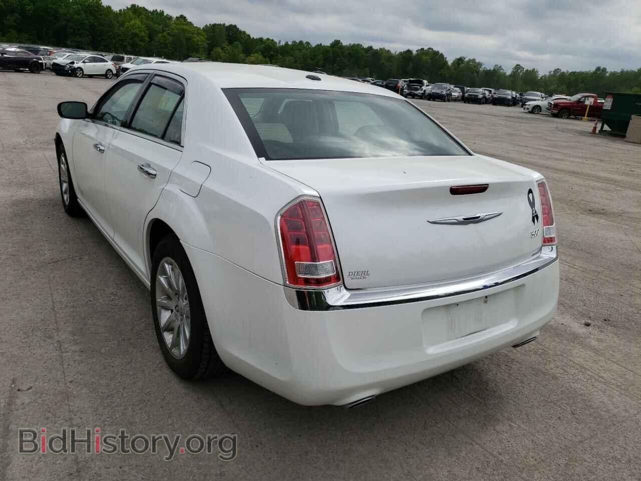 2011 CHRYSLER 300 - VIN: 2C3CA5CG6BH564741 - Фото 3