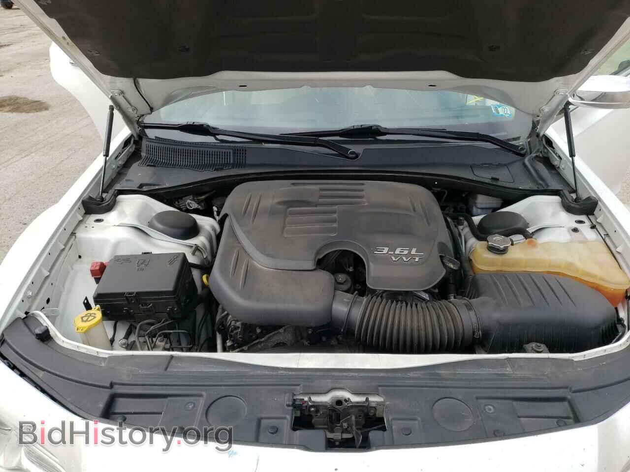 2011 CHRYSLER 300 - VIN: 2C3CA5CG6BH564741 - Фото 7
